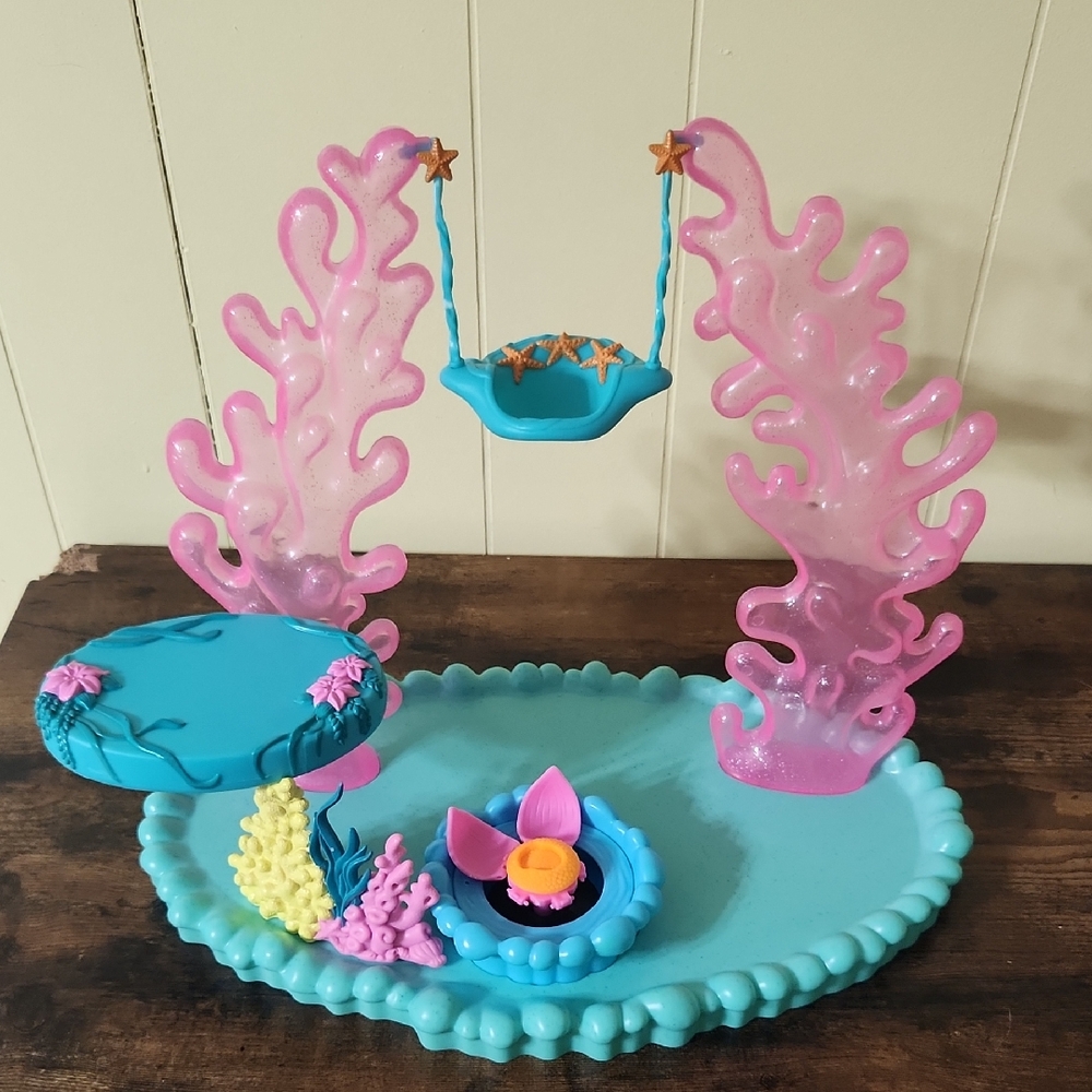 Mermaid Fantasy Barbie Playset 2001
